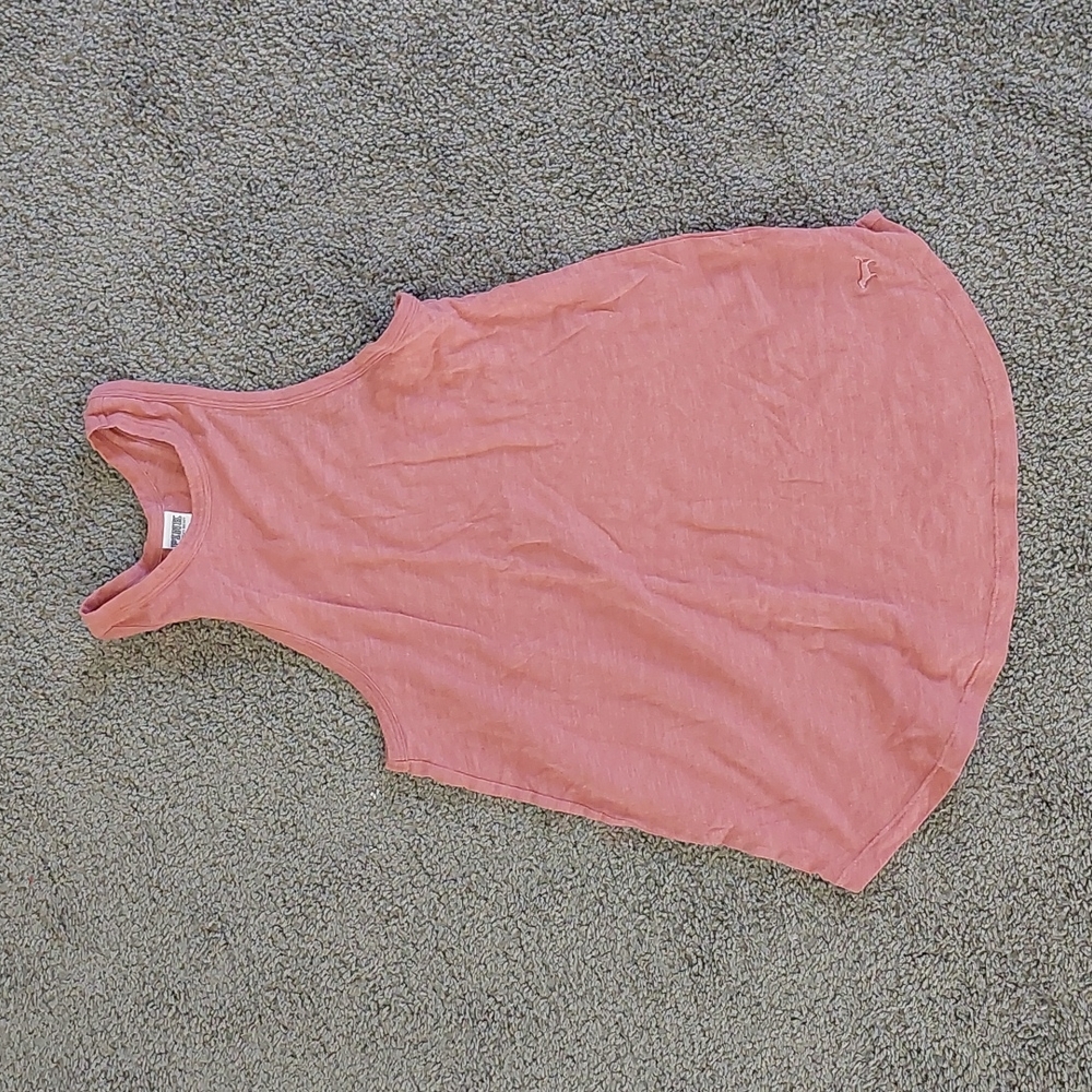 Pink tank top